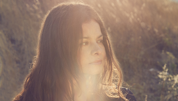 Mazzy Star's Hope Sandoval shines with The Warm Inventions in Berkeley