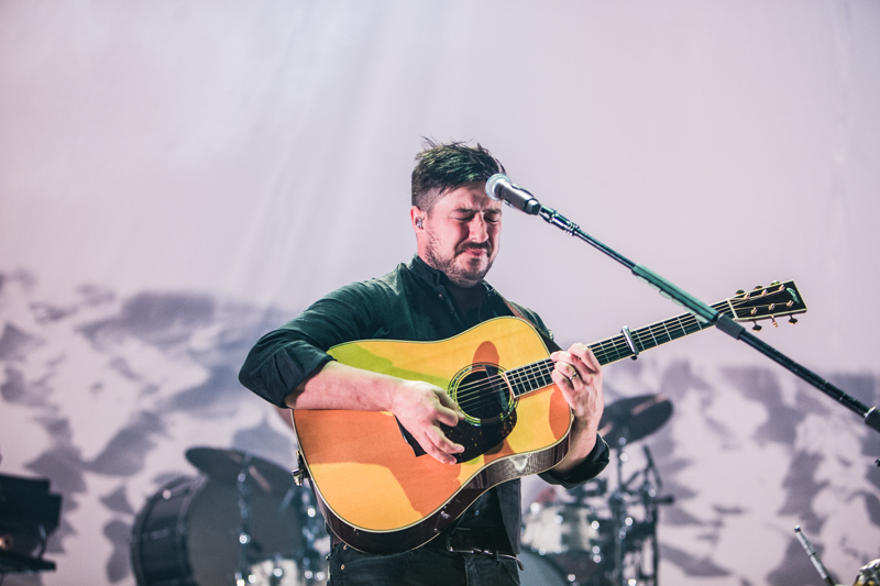 Mumford & Sons personify 'Delta,' show growth in San Francisco
