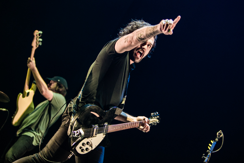 Mumford & Sons personify 'Delta,' show growth in San Francisco