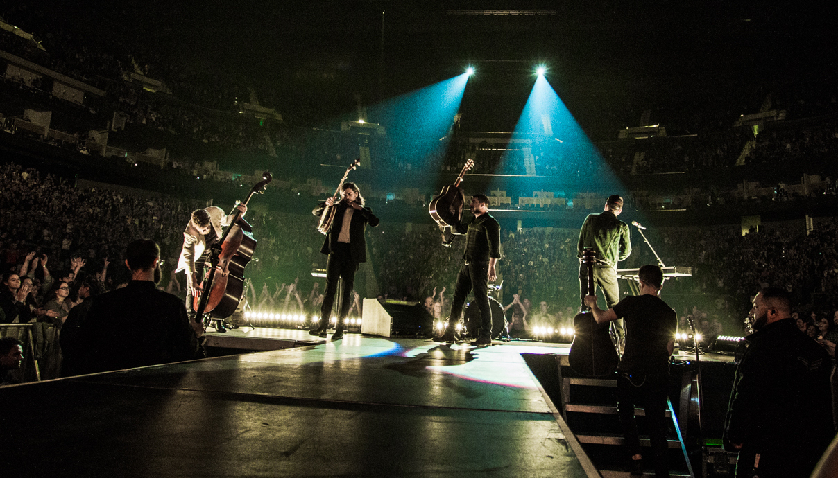 Mumford & Sons personify 'Delta,' show growth in San Francisco