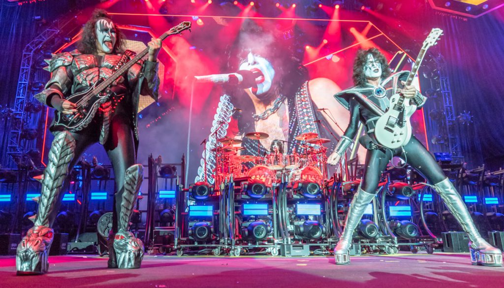 KISS offers a second Bay Area goodbye at Shoreline | PHOTOS