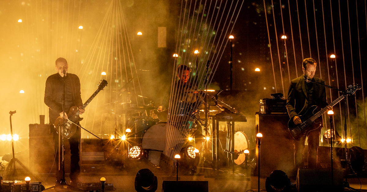 Sigur Rós brings peace and chaos to Stanford | PHOTOS