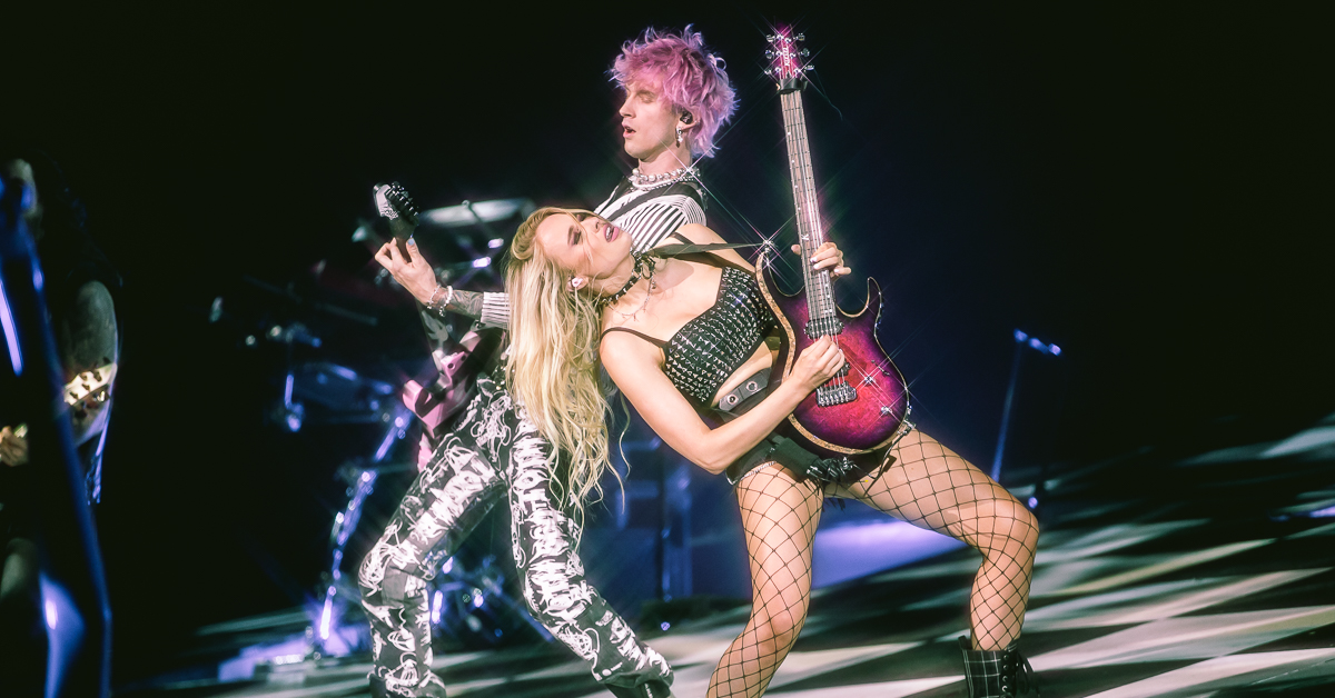 Machine Gun Kelly flies the friendly skies Oakland Arena | REVIEW