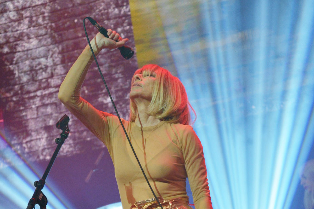 Kim Gordon, more women who rock to honor the 19th amendment | REWIND