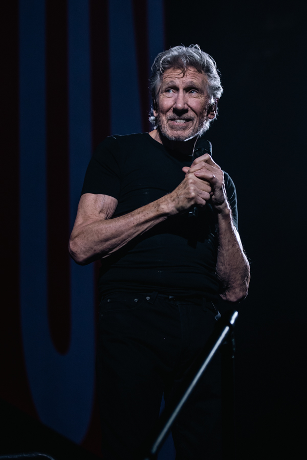 Roger Waters has his doomsday clock ticking at SF This is Not a