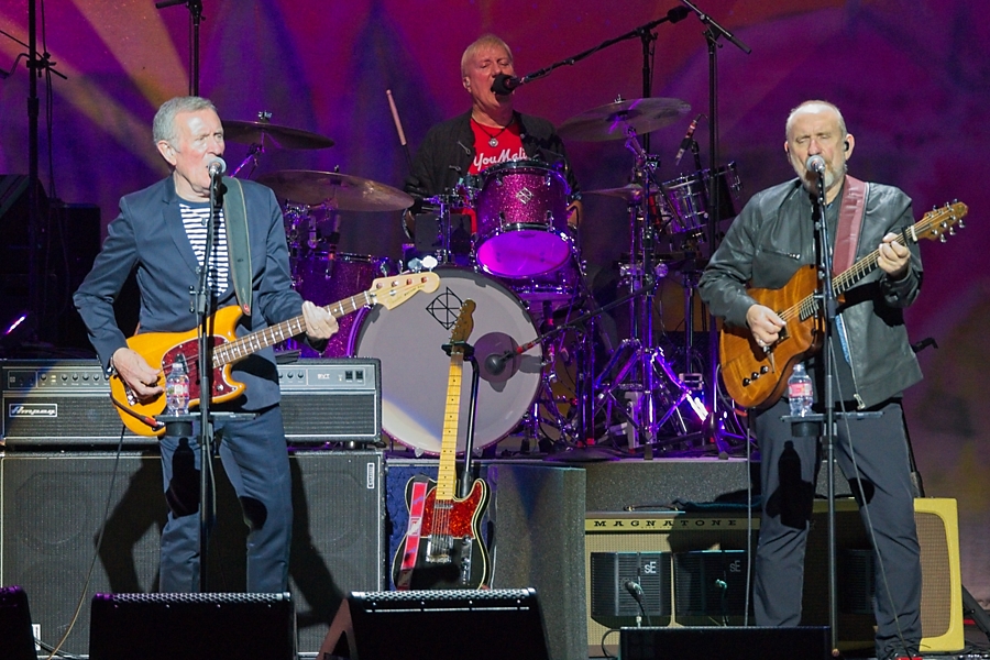 洋楽 Ringo Starr & His All-Starr Band Starr, Ringo - Ringo & His New All-Starr Band - Amazon.com Music