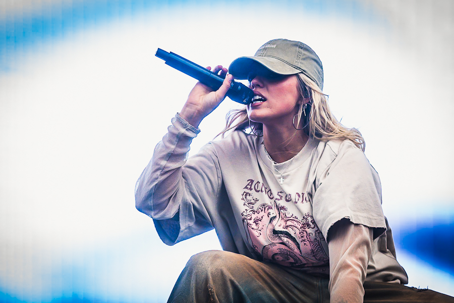 Outside Lands: Reneé Rapp heats up a chilly opening night | RIFF
