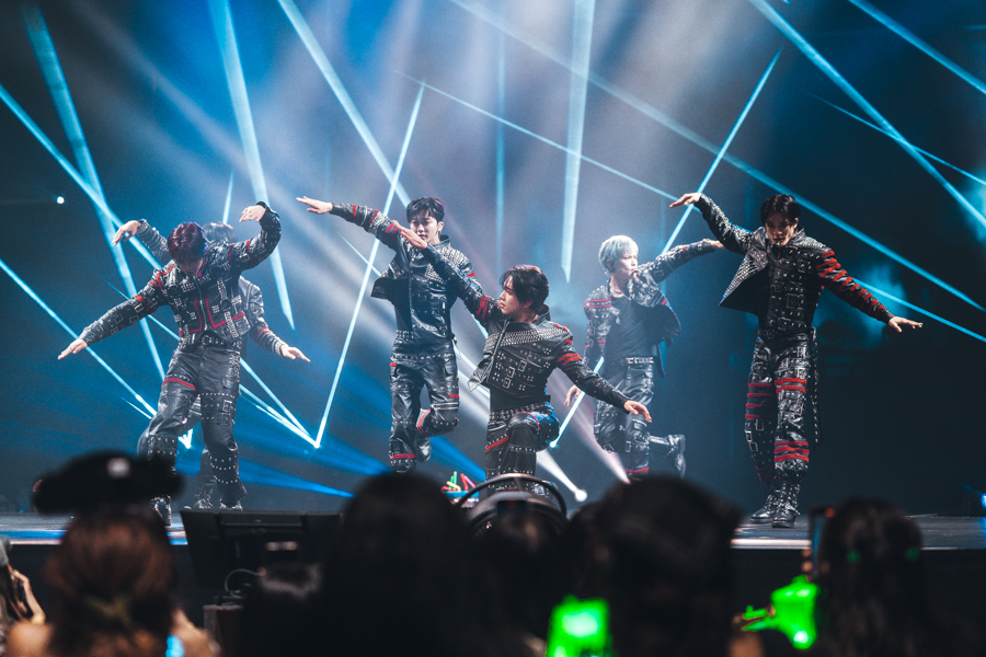 NCT DREAM sets up its next act at Oakland Arena concert | REVIEW