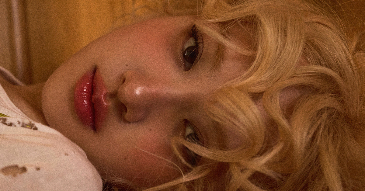 Blackpink's Rosé turns inward on solo debut 'rosie' | REVIEW