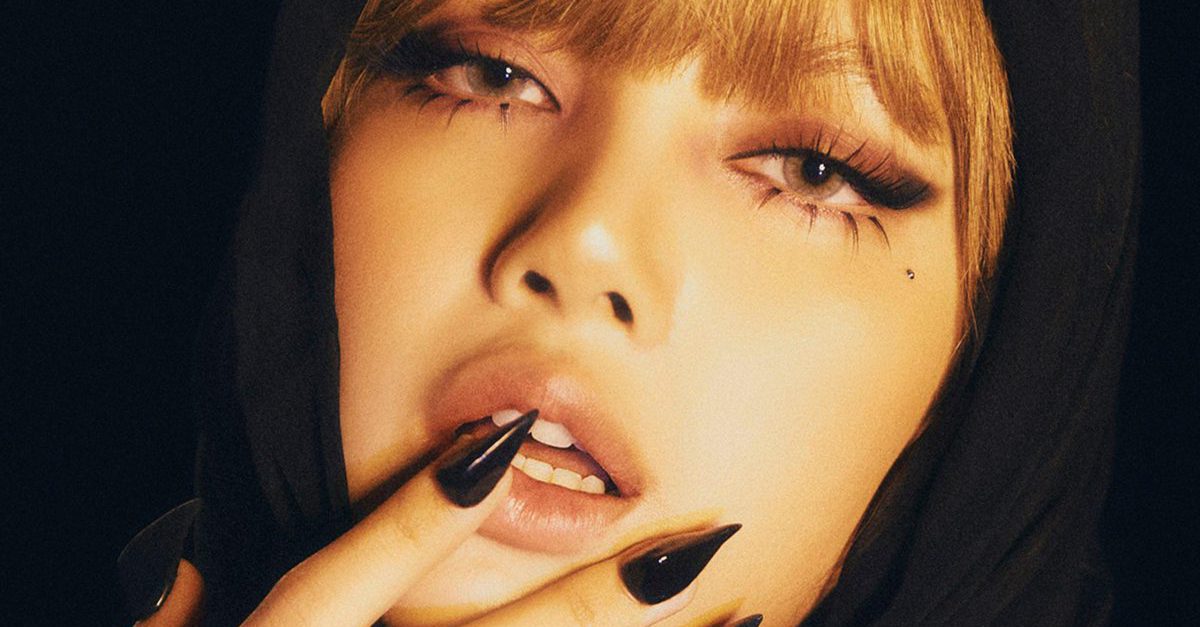 REVIEW: Lisa of Blackpink explores her 'Alter Ego' on solo LP | RIFF