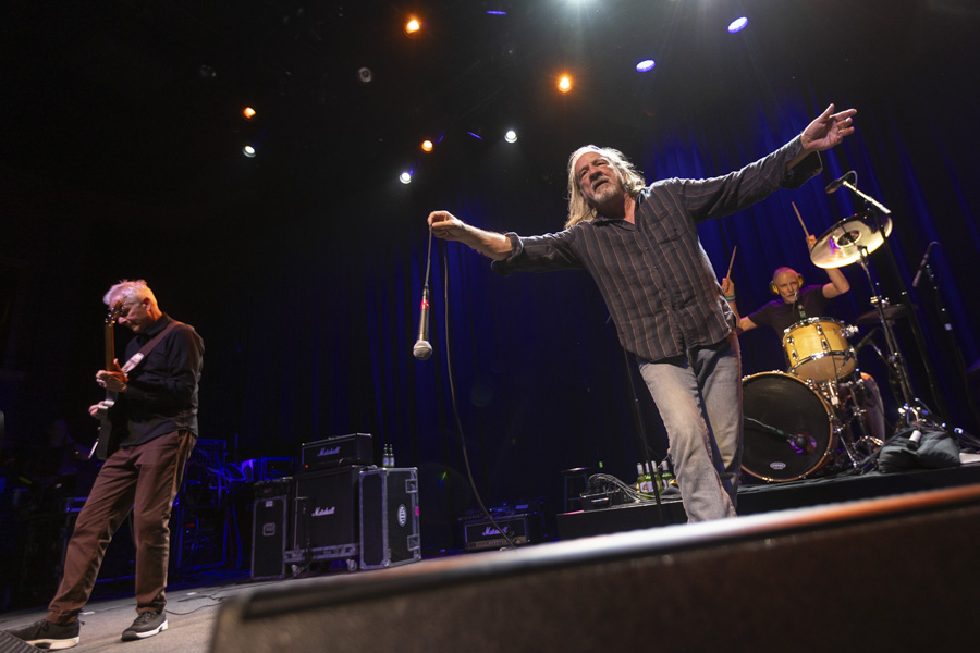 The Jesus Lizard brings order and chaos to San Francisco | REVIEW