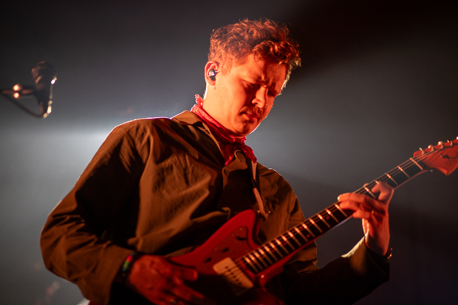 REVIEW: Of Monsters and Men embrace a warm return in Oakland | RIFF