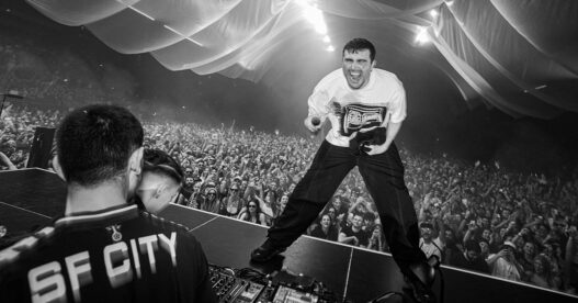 REVIEW: Fred Again.. brings his USB002 tour to San Francisco | RIFF